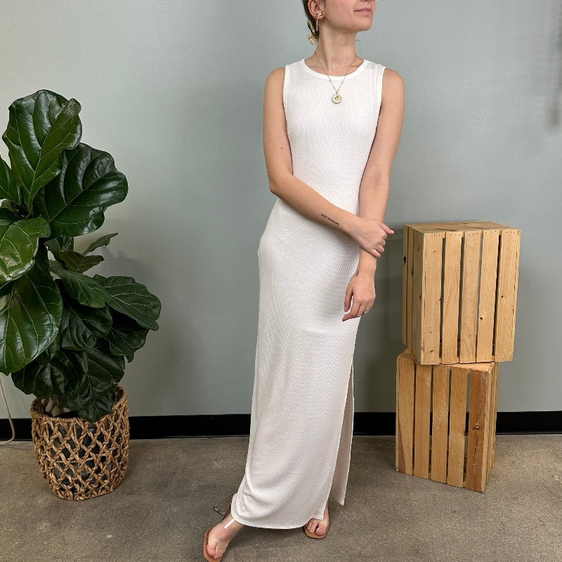 Off-White Sleeveless Side Slit Maxi Dress