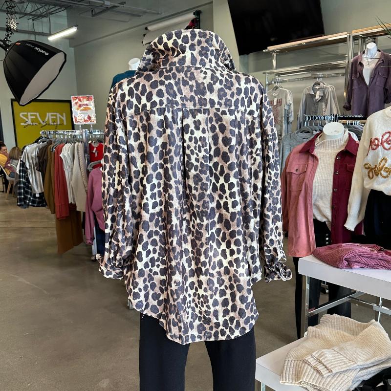 Loose Fit Leopard Print Shacket