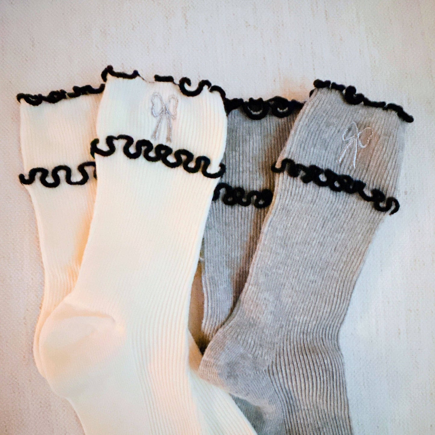 Ribbon Ripple Socks