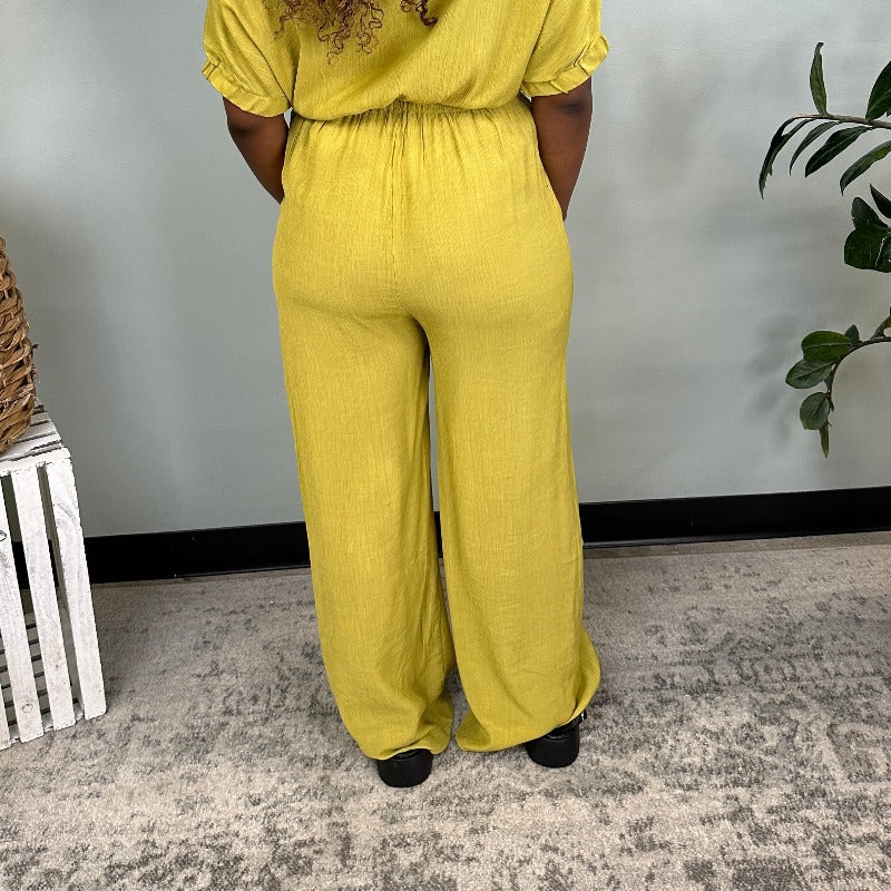 Lemongrass Textured Wide Leg Pant