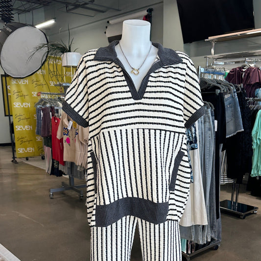 Jacquard Striped Short Sleeve Top