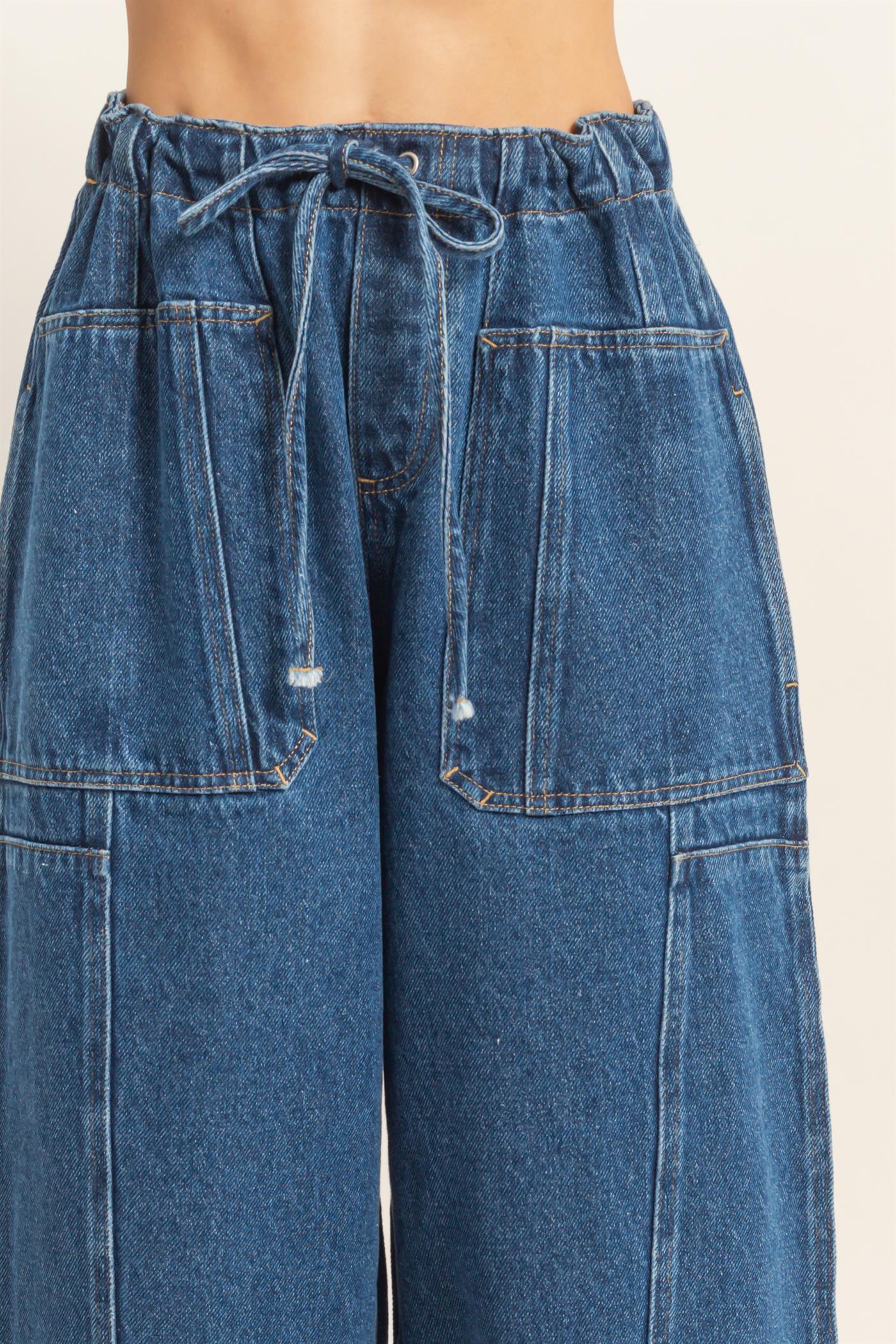 Elastic Waist Barrel Jeans With Oversized Pockets